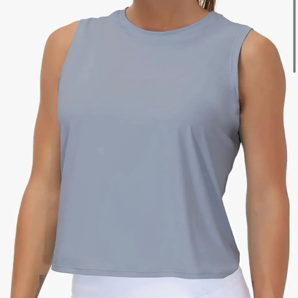 Workout crop top